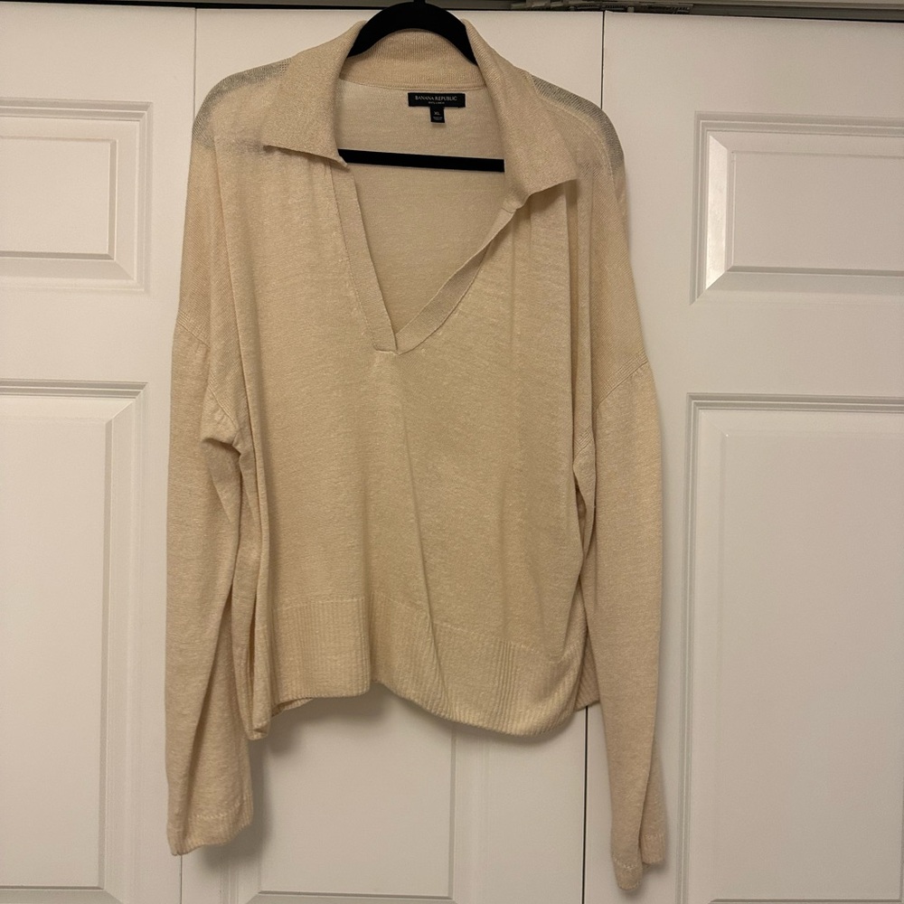 NWOT Banana Republic line sweater size XL in biege